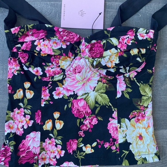 Buy from Hello Molly, size small - Picture 3 of 4